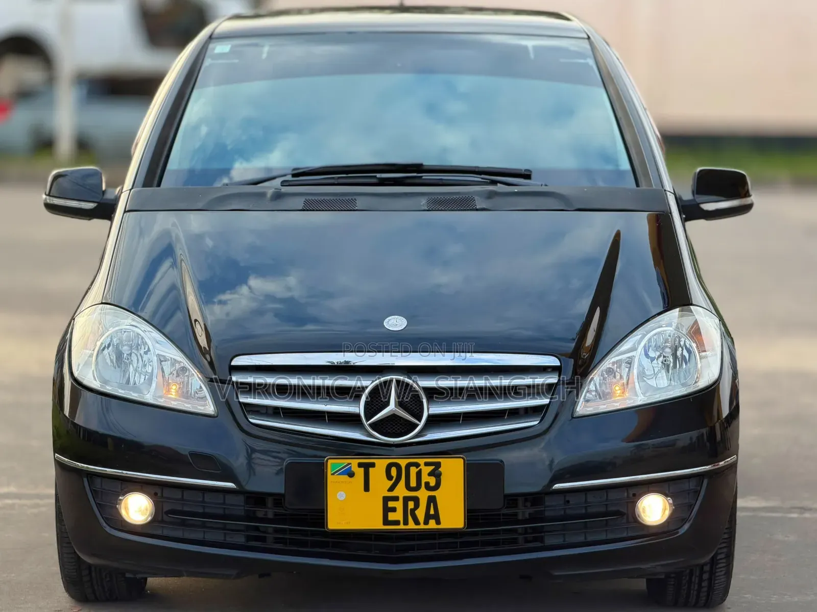 Mercedes-Benz A-Class 2011 Black