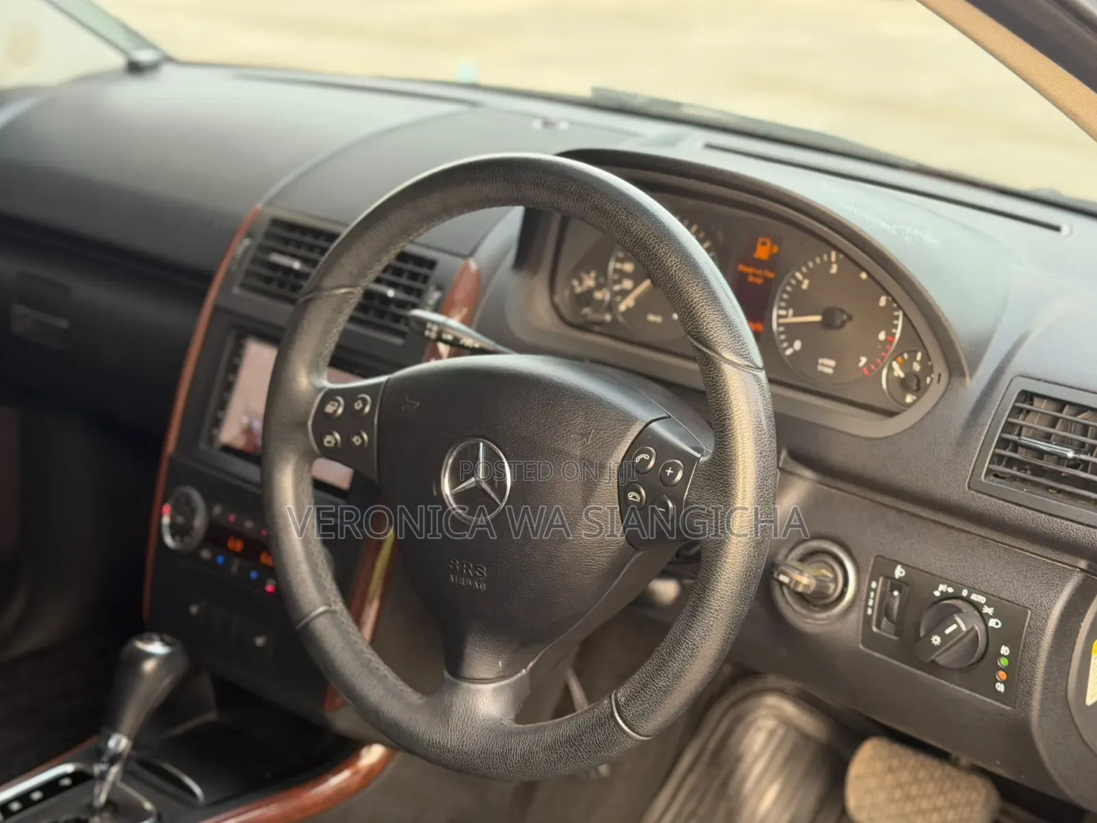 Mercedes-Benz A-Class 2011 Black