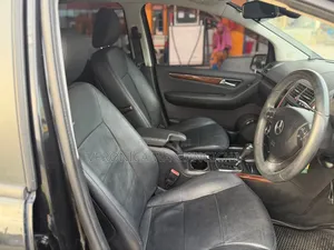 Mercedes-Benz A-Class 2011 Black