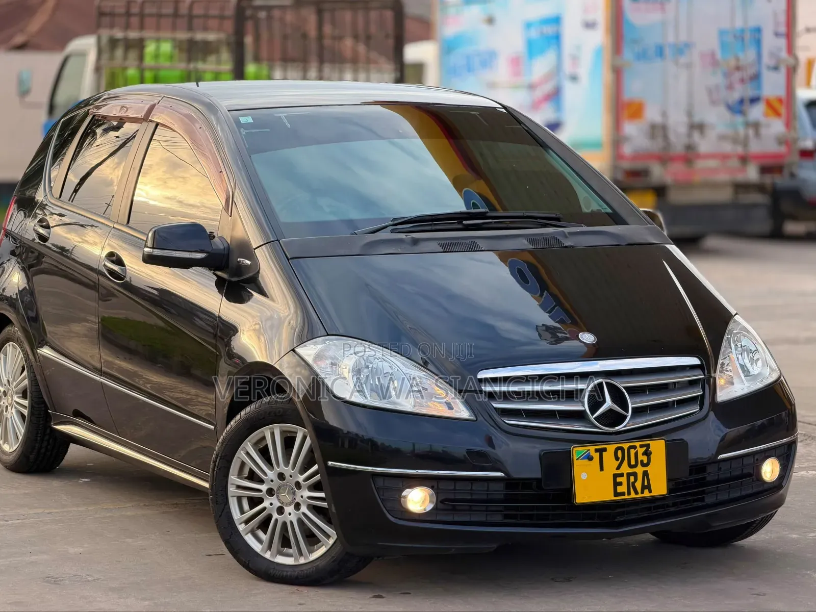 Mercedes-Benz A-Class 2011 Black