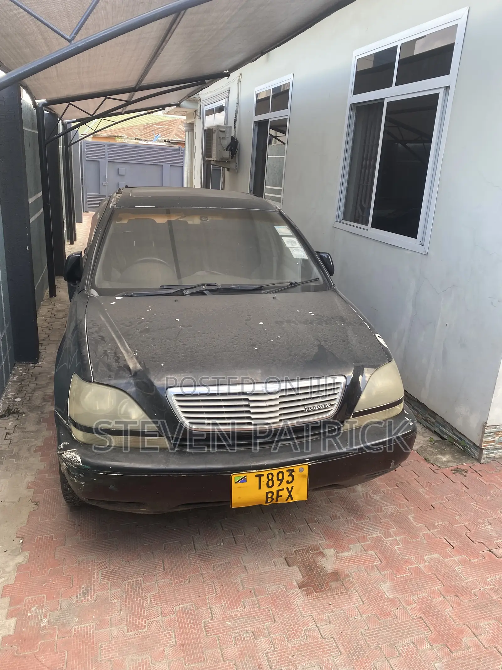 Toyota Harrier 3.0 V6 1999 Black