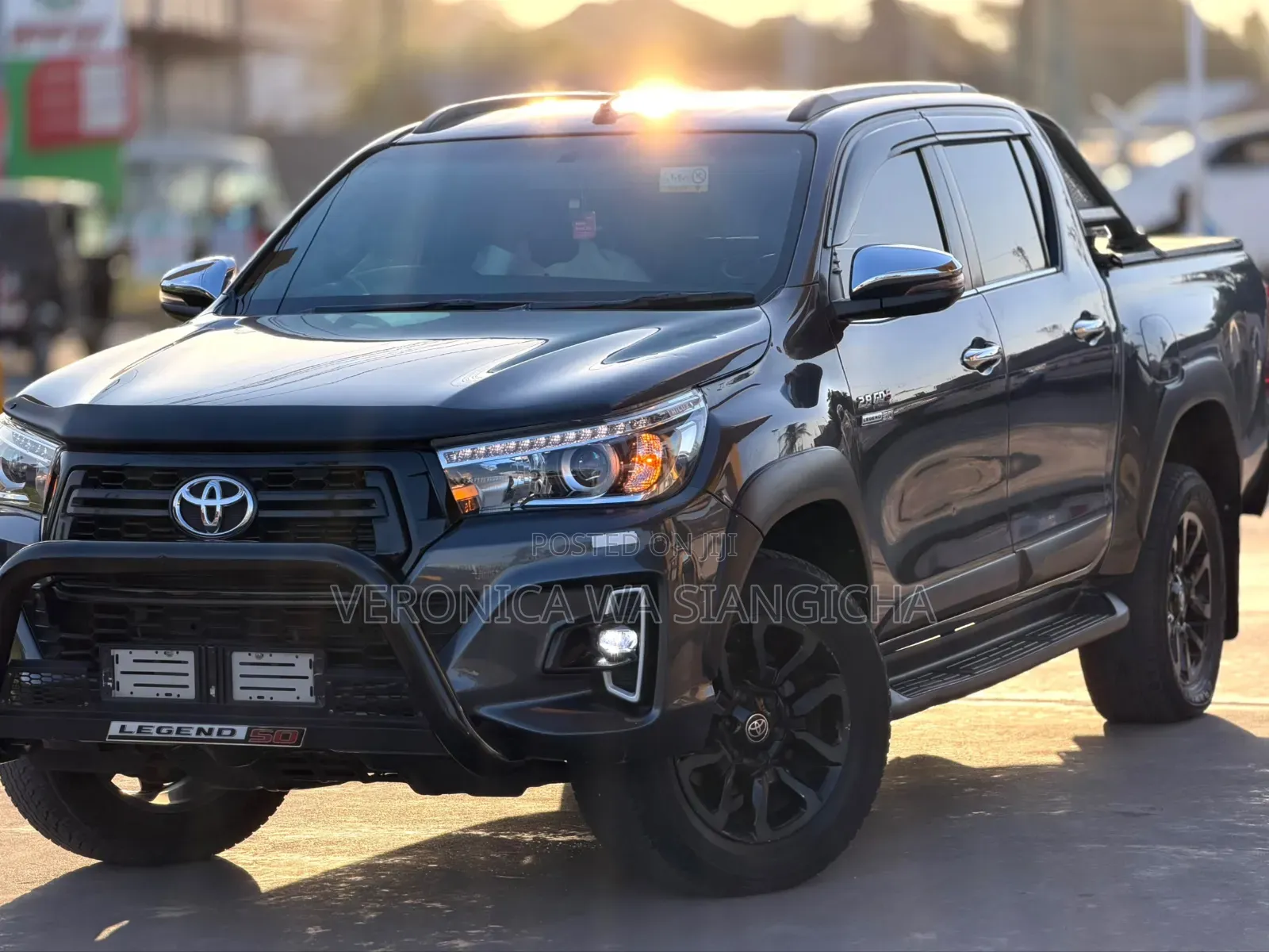 Toyota Hilux 2019 Gray