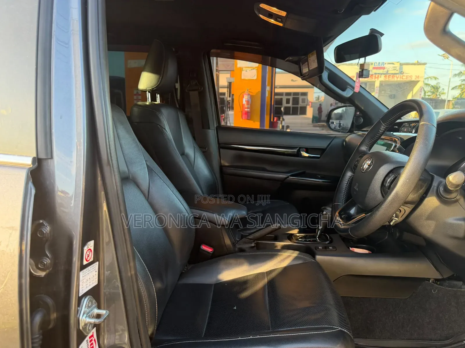 Toyota Hilux 2019 Gray