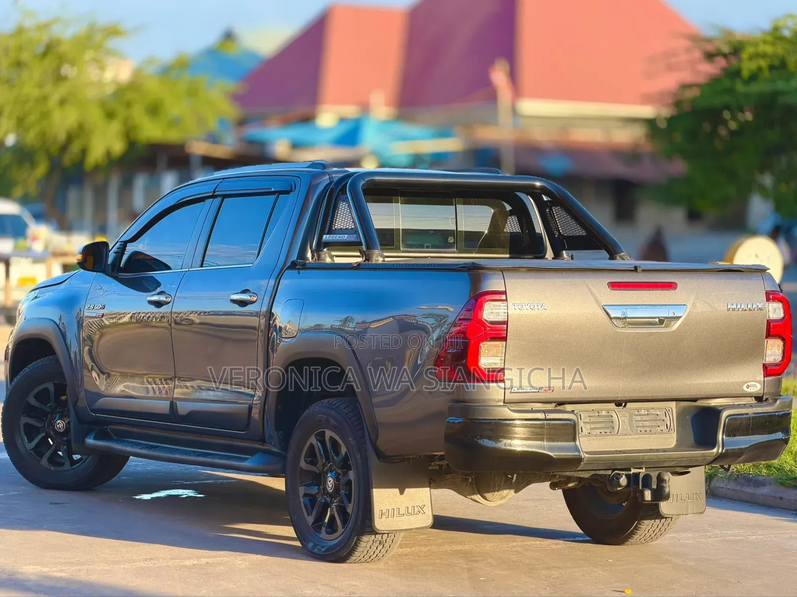 Toyota Hilux 2019 Gray