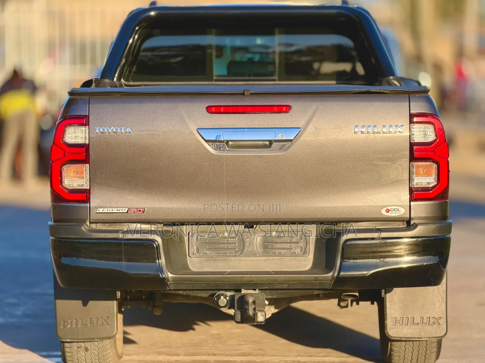 Toyota Hilux 2019 Gray