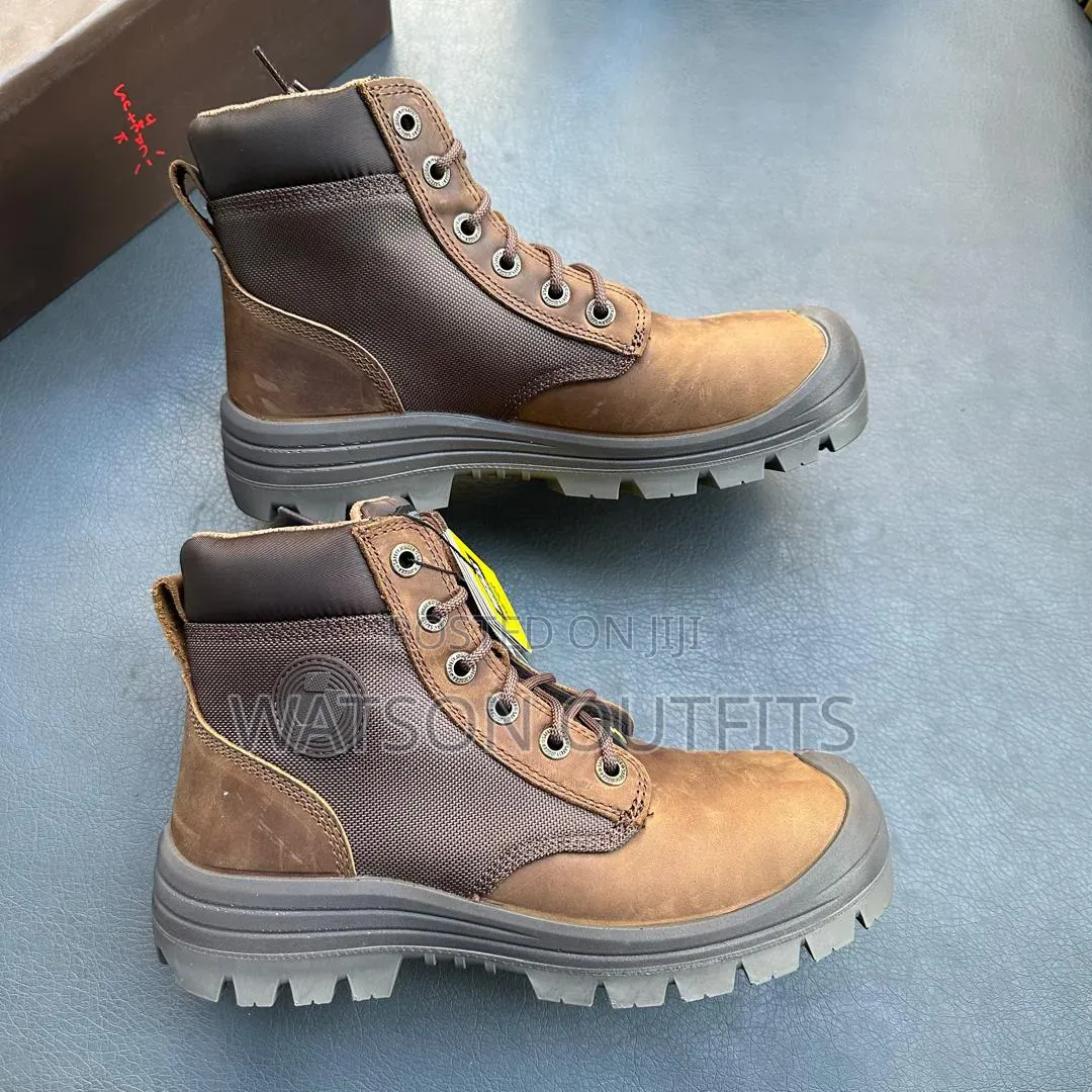 Safety Shoes Or Footwears Or Boots Classically Smart