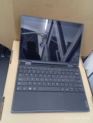 Laptop Lenovo 300e 4GB Intel SSD 140GB