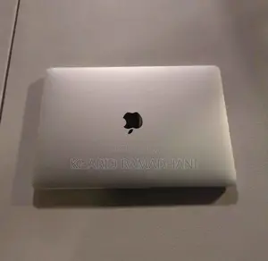 Laptop Apple MacBook Pro 2020 8GB Intel Core i5 SSD 256GB