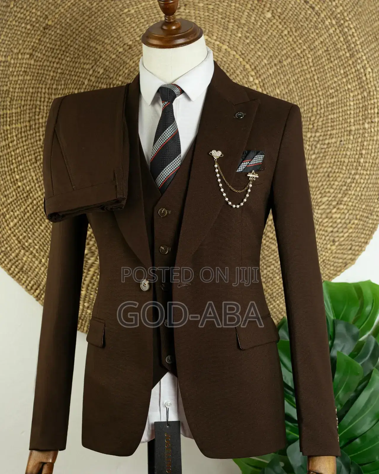Heavy Coat Suit With Deco