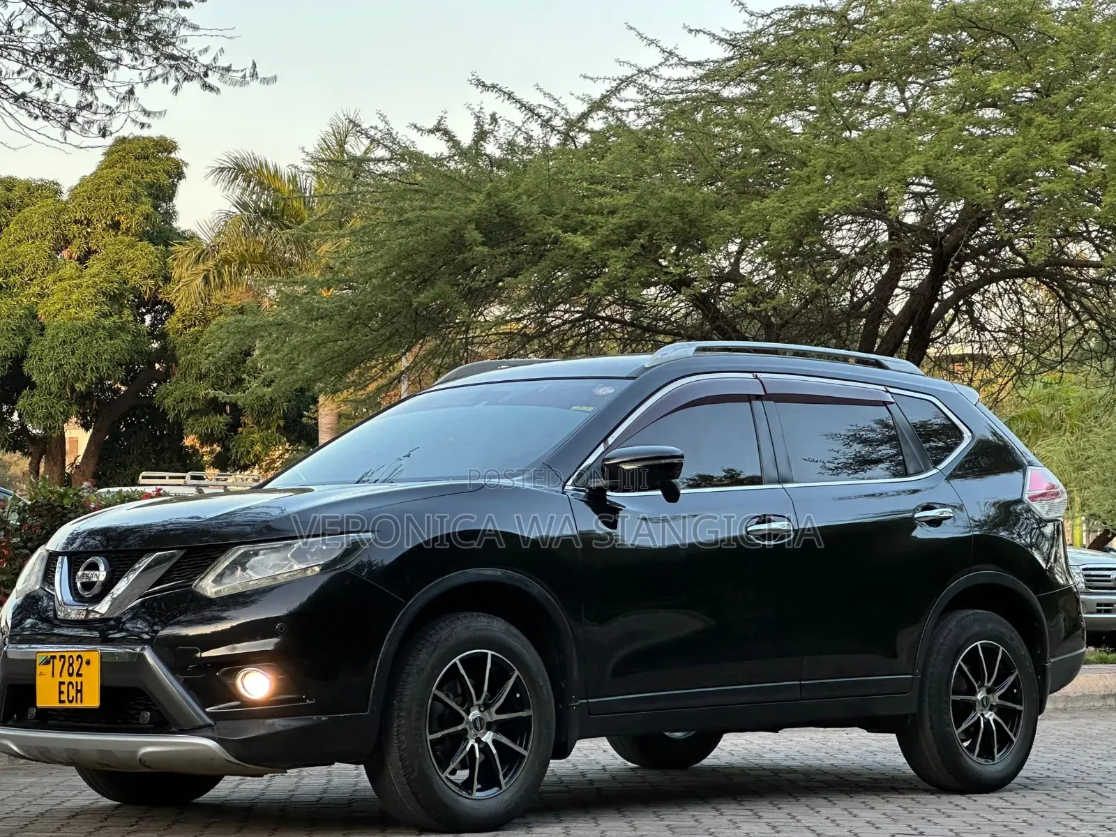 Nissan X-Trail 2014 Black