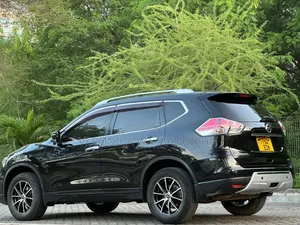 Nissan X-Trail 2014 Black