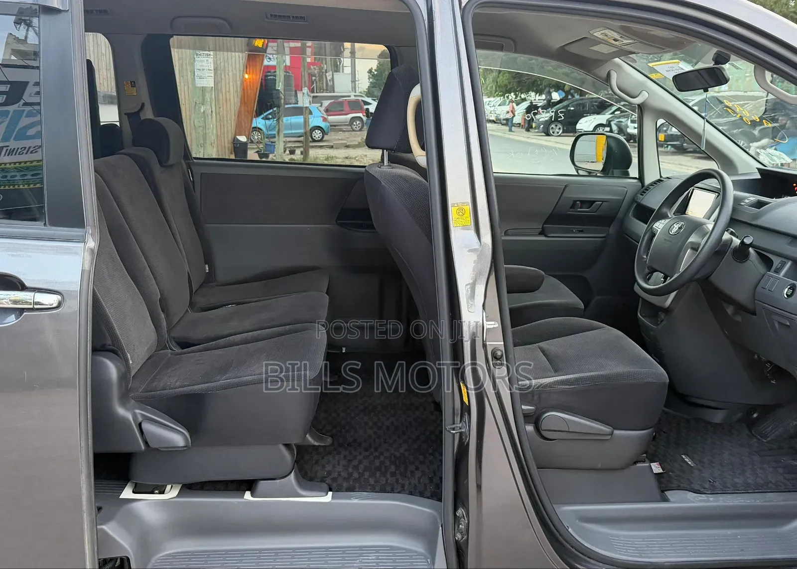 Toyota Noah 2008 Gray
