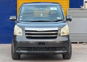 Toyota Noah 2008 Gray