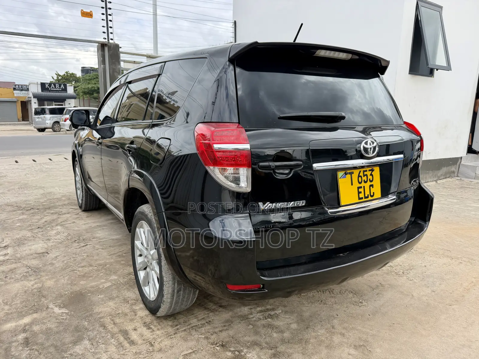Toyota Vanguard 2011 Black