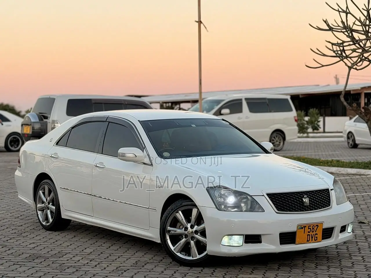 Toyota Crown 2007 White
