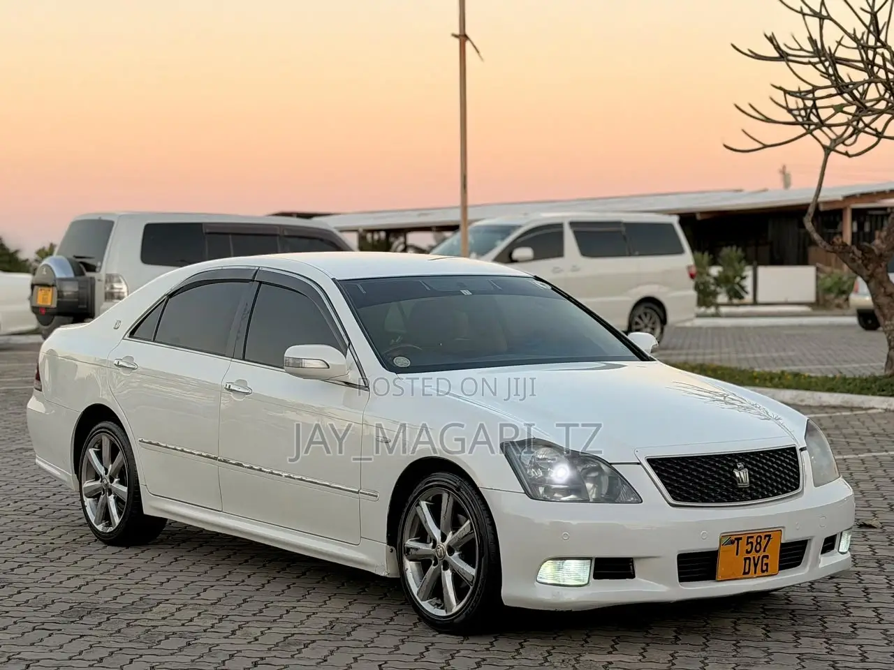 Toyota Crown 2007 White