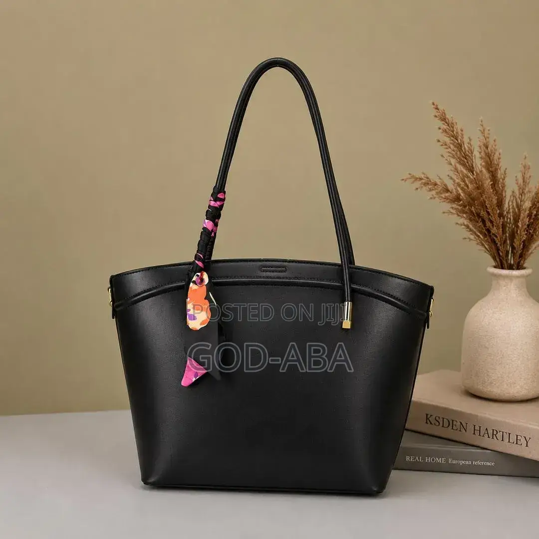 Staff Hand Bags