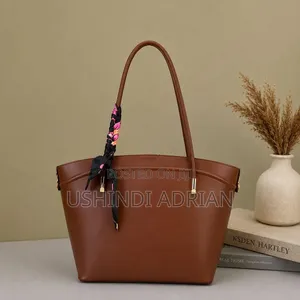 Elegance LuxeHandbags Mpya Zenye Muonekano Wa Kisasa Na Mvuto