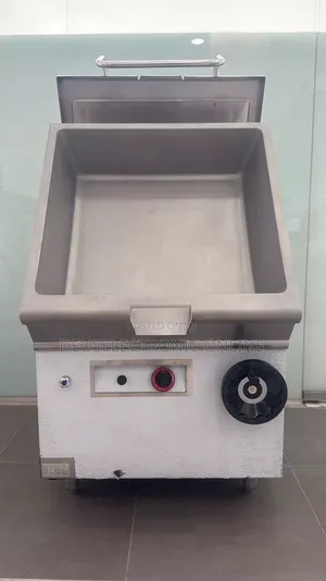 *Gas 120l*
(Mashine Ya Kuchomea Maandazi/Halfkeki - Lita 120)