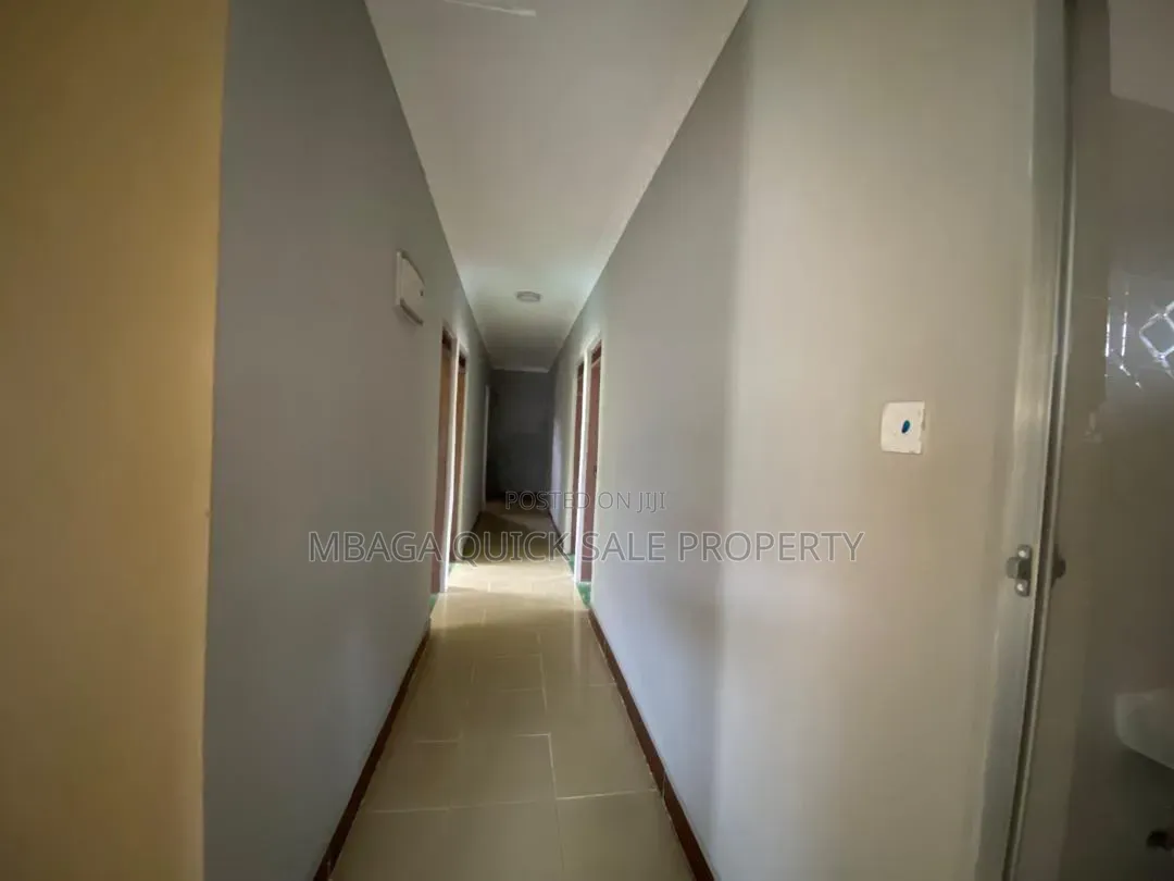 3bdrm House in Wazo Kisanga, Bunju for sale