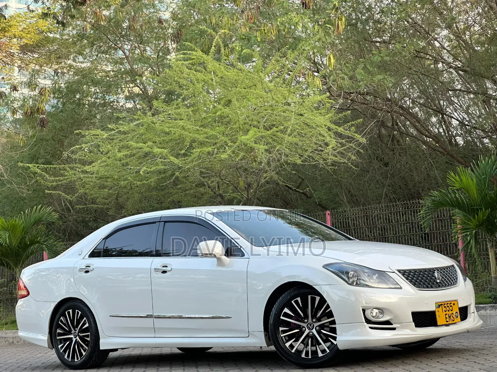 Toyota Crown 2009 Pearl