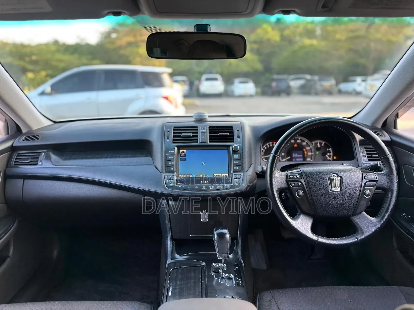 Toyota Crown 2009 Pearl