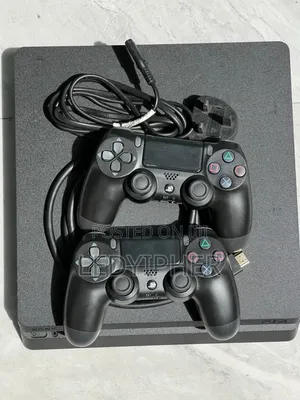 Playstation 4 Slim