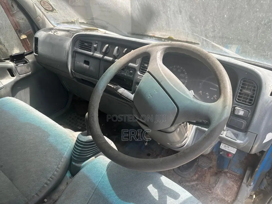 Mitsubishi Canter Double Cabin