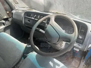 Mitsubishi Canter Double Cabin