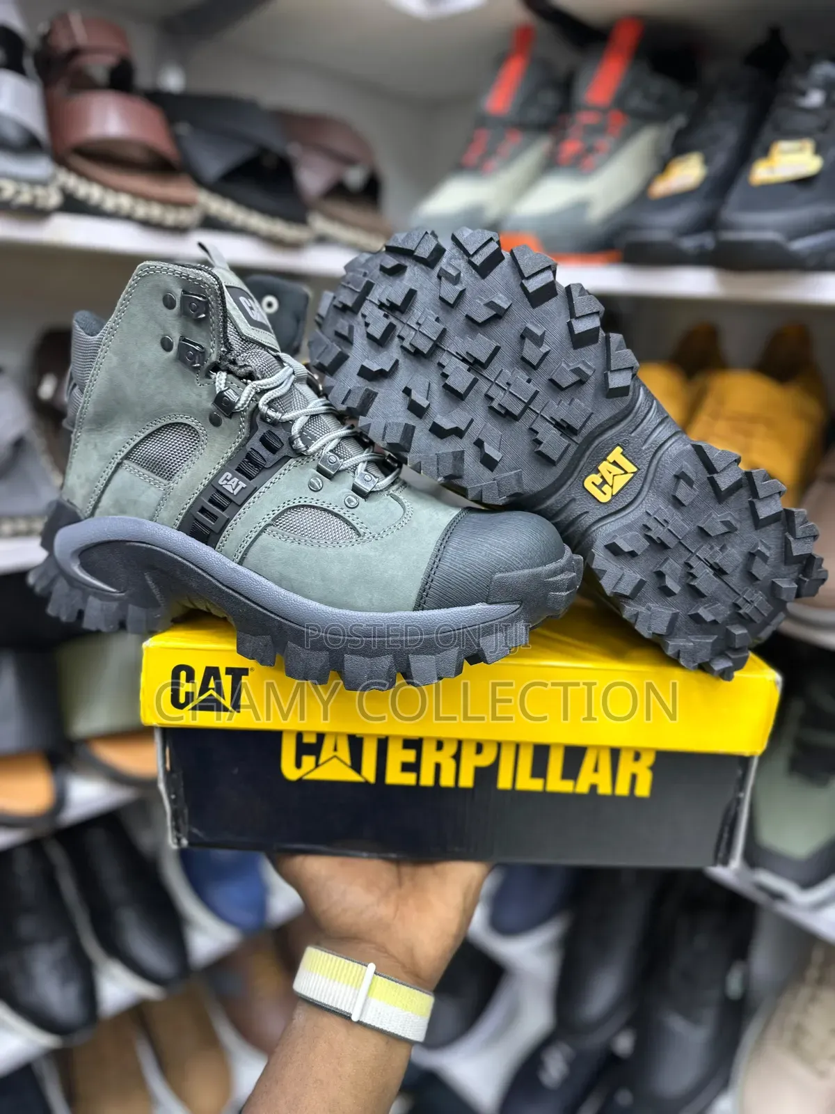 Leather Mens Shoes / Viatu Vya Ngozi Vya Kiume