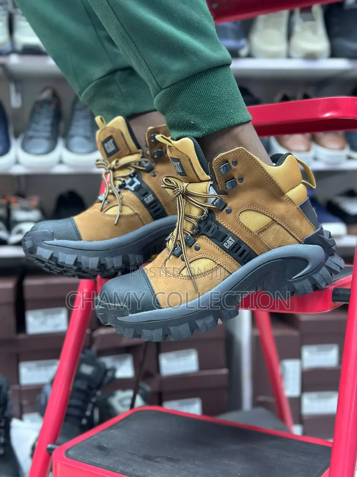 Leather Mens Shoes / Viatu Vya Ngozi Vya Kiume