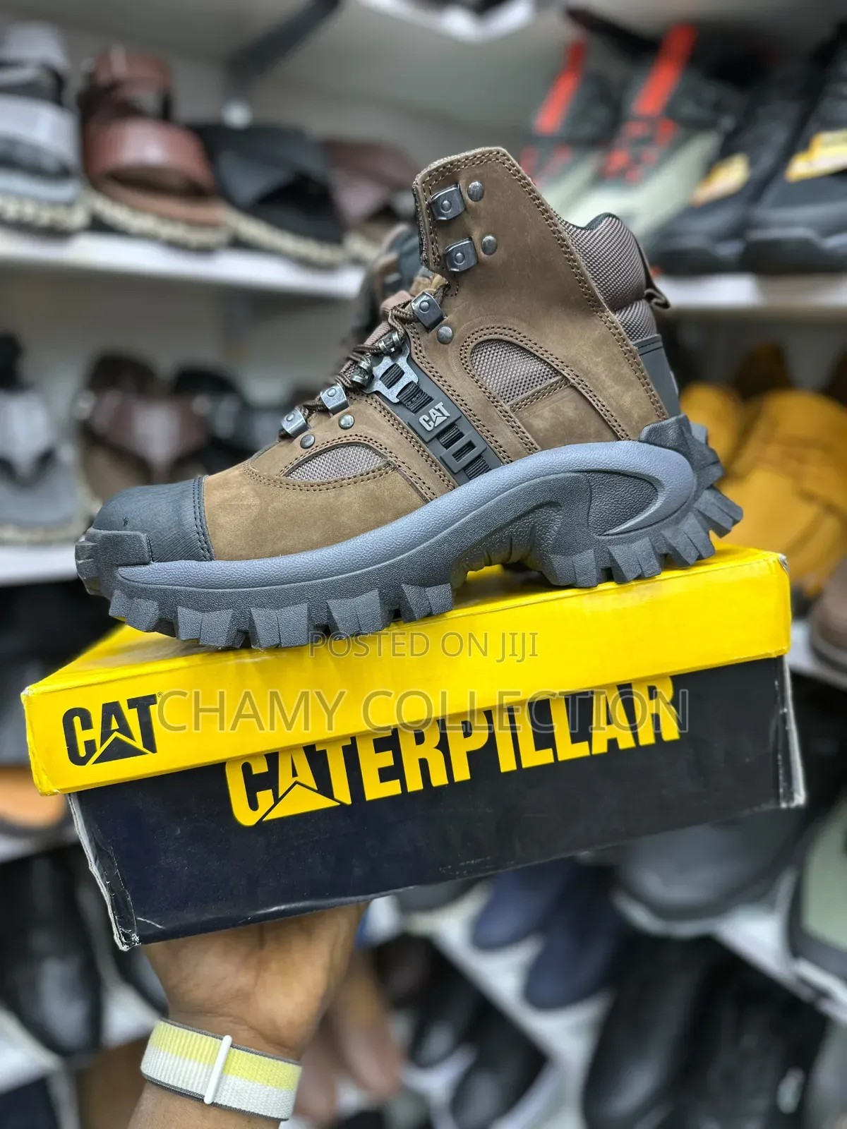 Leather Mens Shoes / Viatu Vya Ngozi Vya Kiume