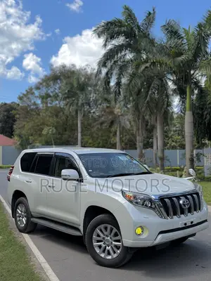 Toyota Land Cruiser Prado 2016 White