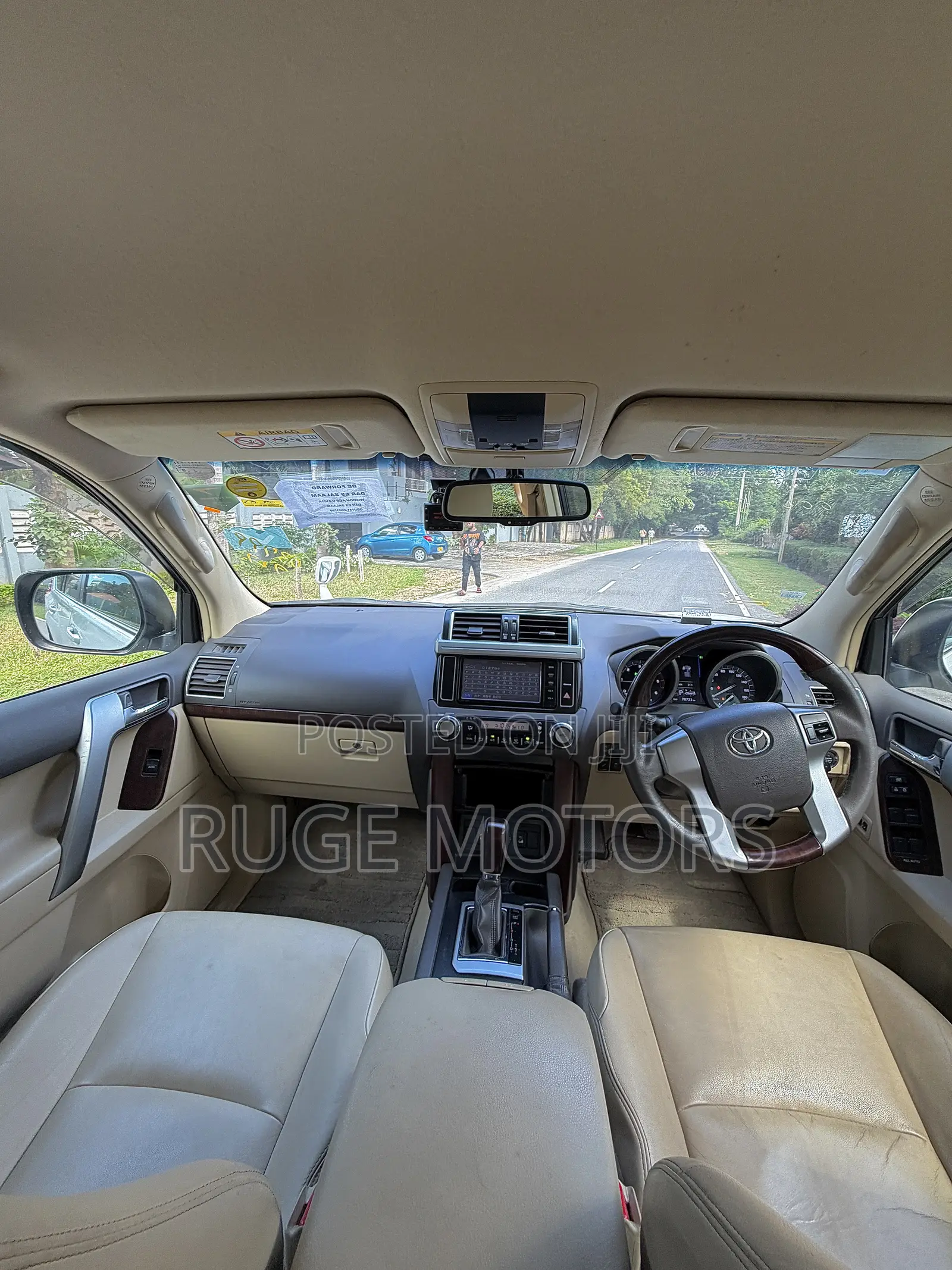 Toyota Land Cruiser Prado 2016 White