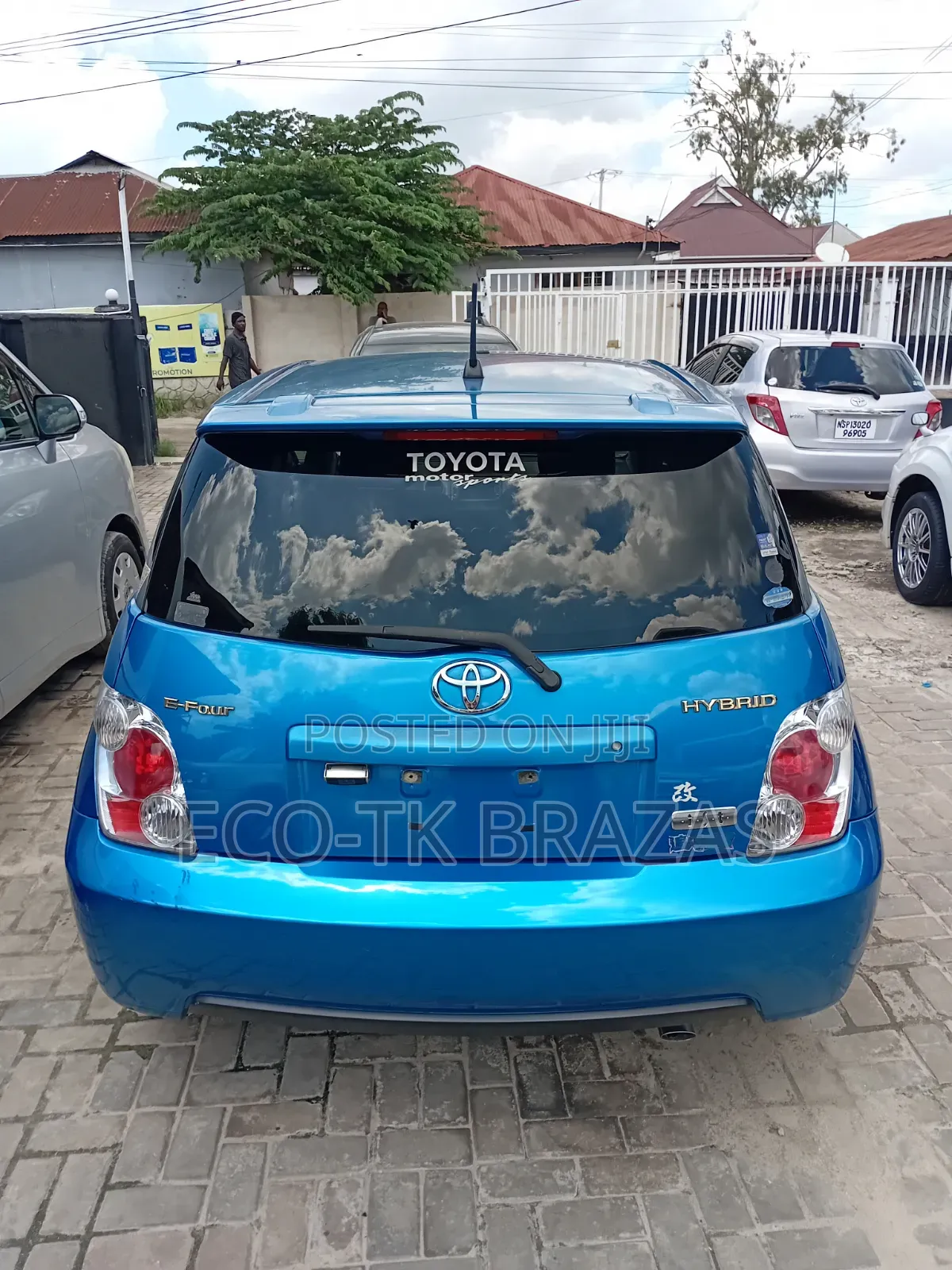 Toyota IST 2004 Blue