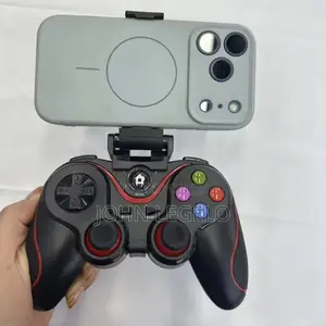 V8 Phone Pade