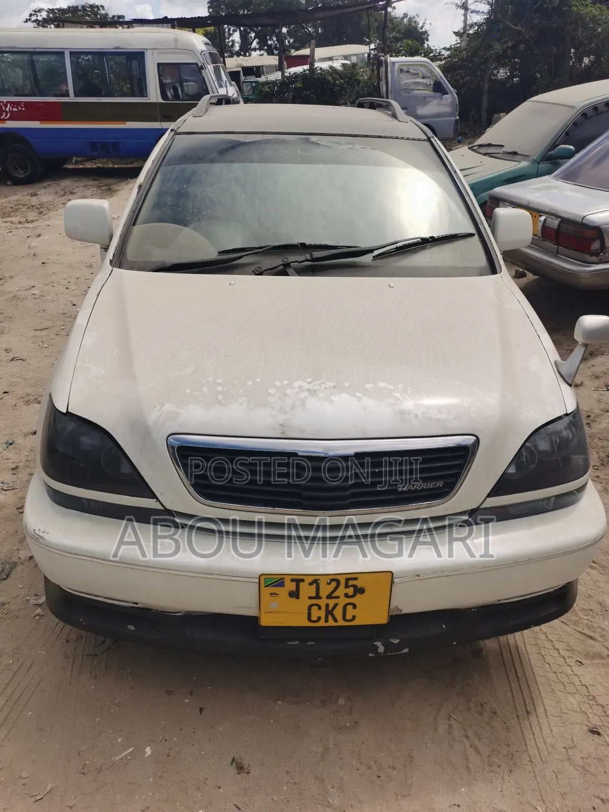 Toyota Harrier 3.0 V6 2003 White