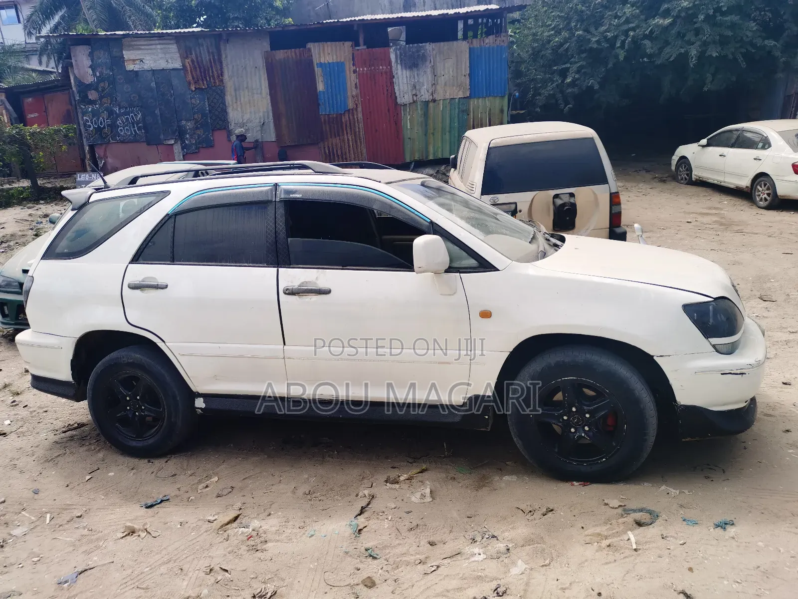 Toyota Harrier 3.0 V6 2003 White