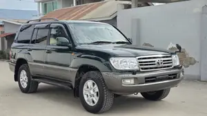 Toyota Land Cruiser 2006 Green