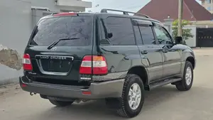 Toyota Land Cruiser 2006 Green