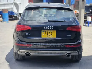 Audi Q5 2014 Black
