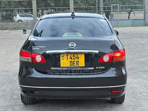 Nissan Bluebird 2005 Black