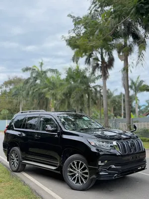 Toyota Land Cruiser Prado 2019 Black
