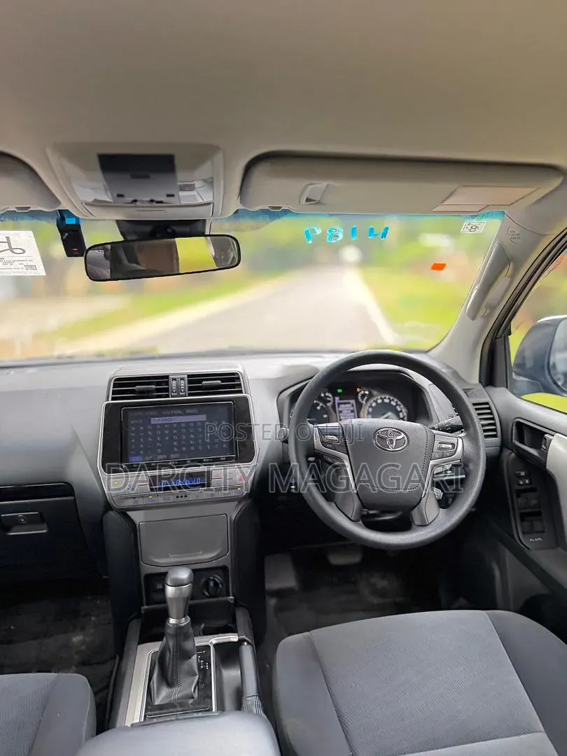 Toyota Land Cruiser Prado 2019 Black