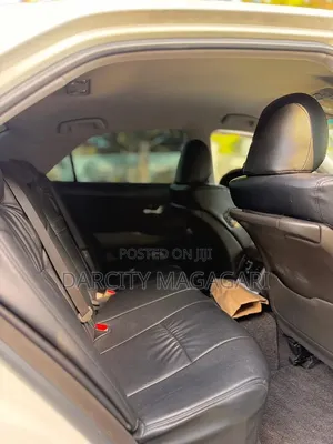 Toyota Crown 2009 White