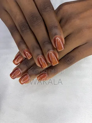 Hard Gel Nails - Copper Cat Eye Magnet | Squoval Shape