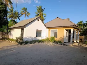 5bdrm House in Excela Joshua, Kitunda for sale