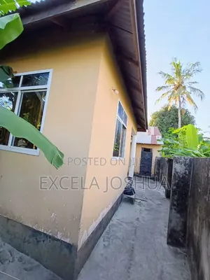 5bdrm House in Excela Joshua, Kitunda for sale