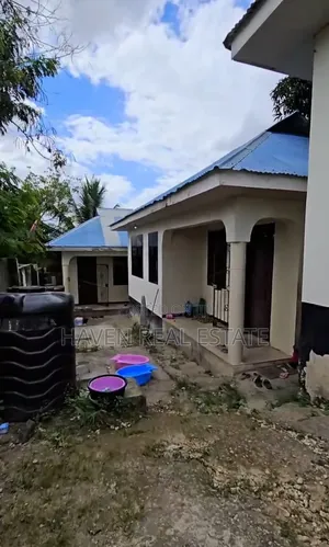 3bdrm Apartment in Kimara for sale