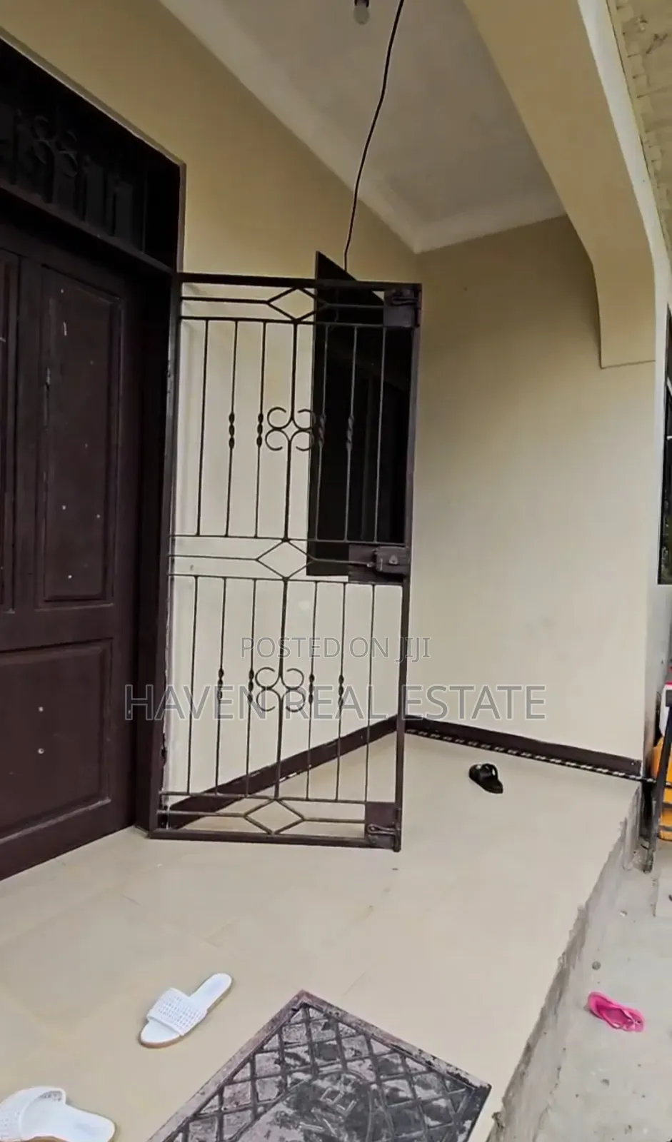 3bdrm Apartment in Kimara for sale